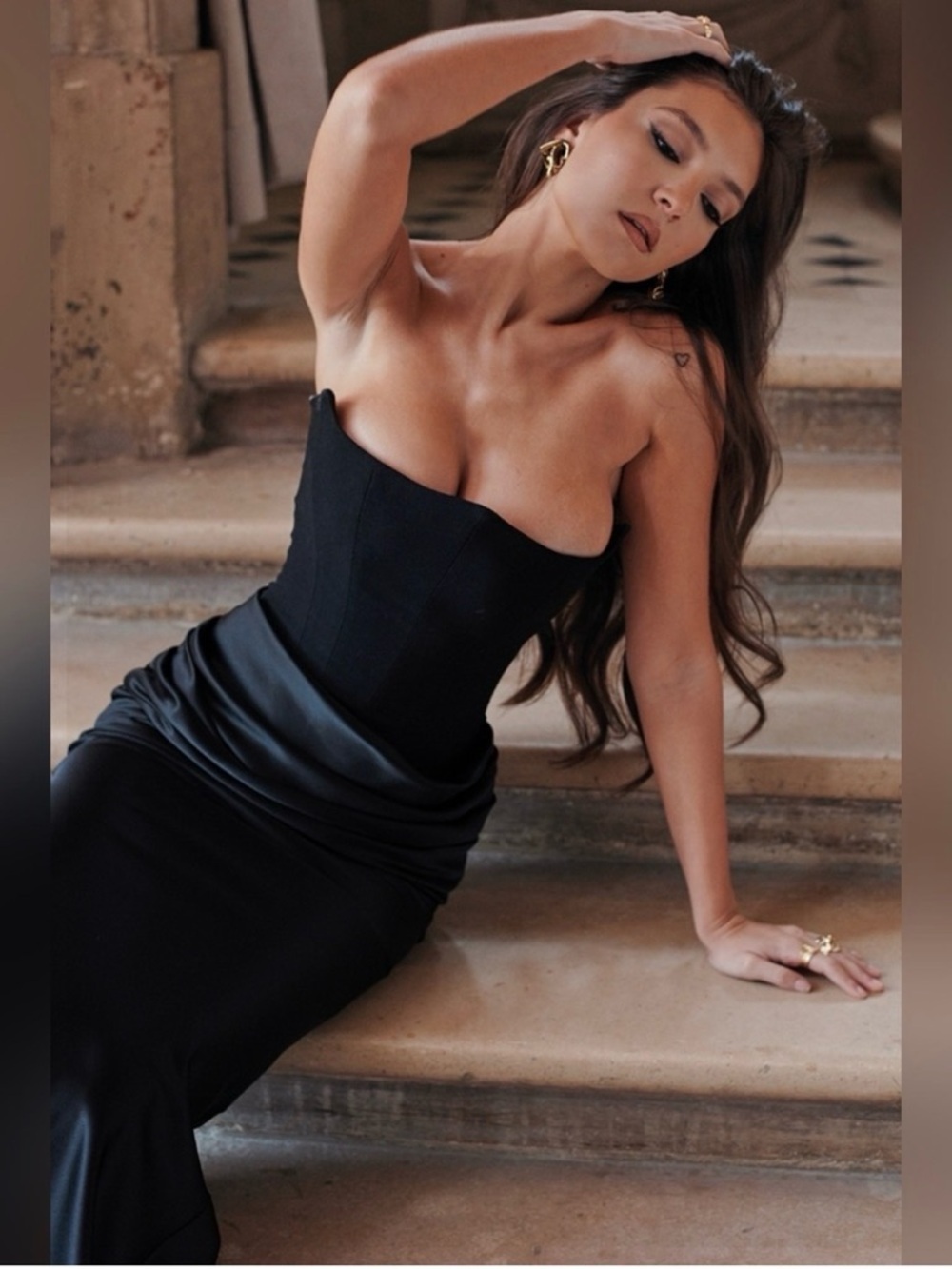 House of CB Black 'Persephone' Maxi Strapless Dress corset - Picture 7 of 9